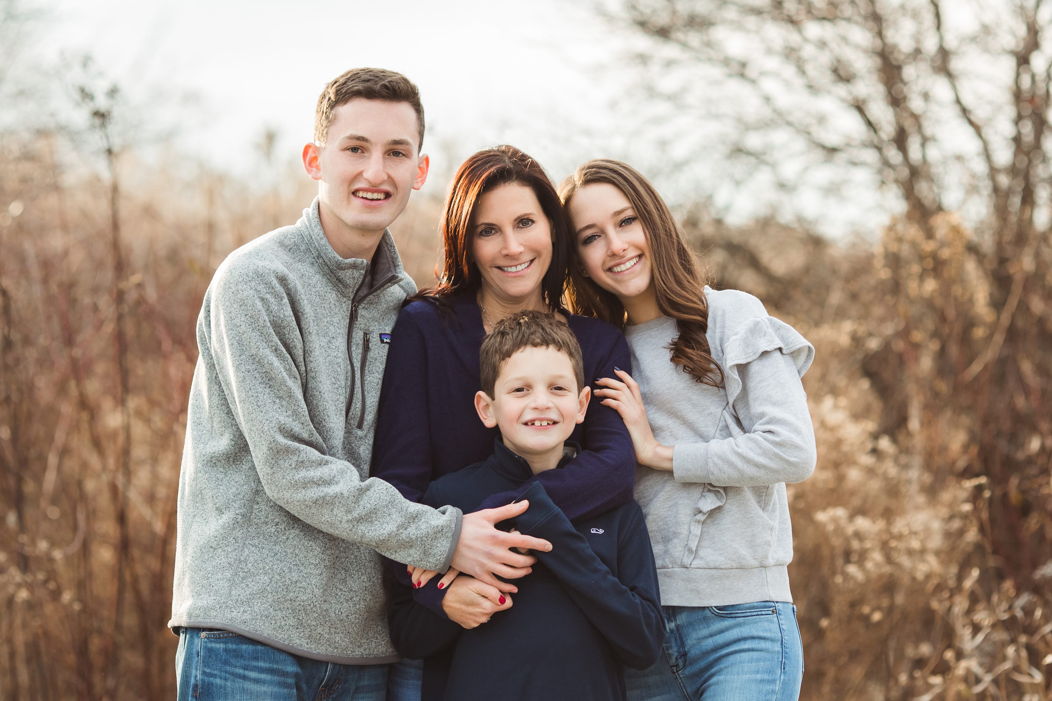 Mara smith with her Children.